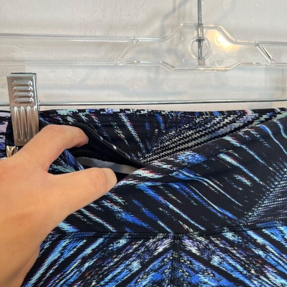 Lululemon TropSpeed Wunder Tight Nulux Tropics under Blue Black leggings Size 4 - Picture 9 of 10